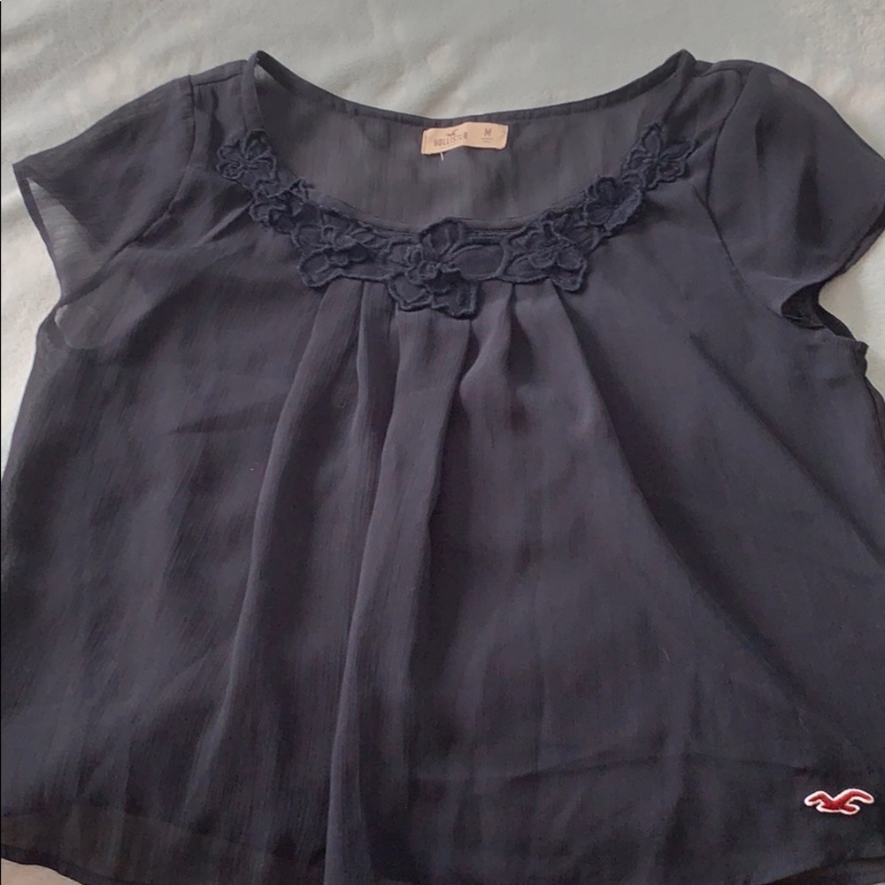 SHEER navy Hollister top